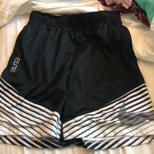 Boys Nike Elite Shorts Size M